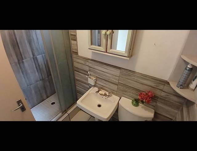 4 BEDROOM PROPERTY TO RENT IN FOURWAYS